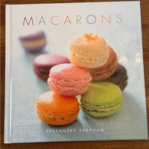 Macarons by Berengere Abraham